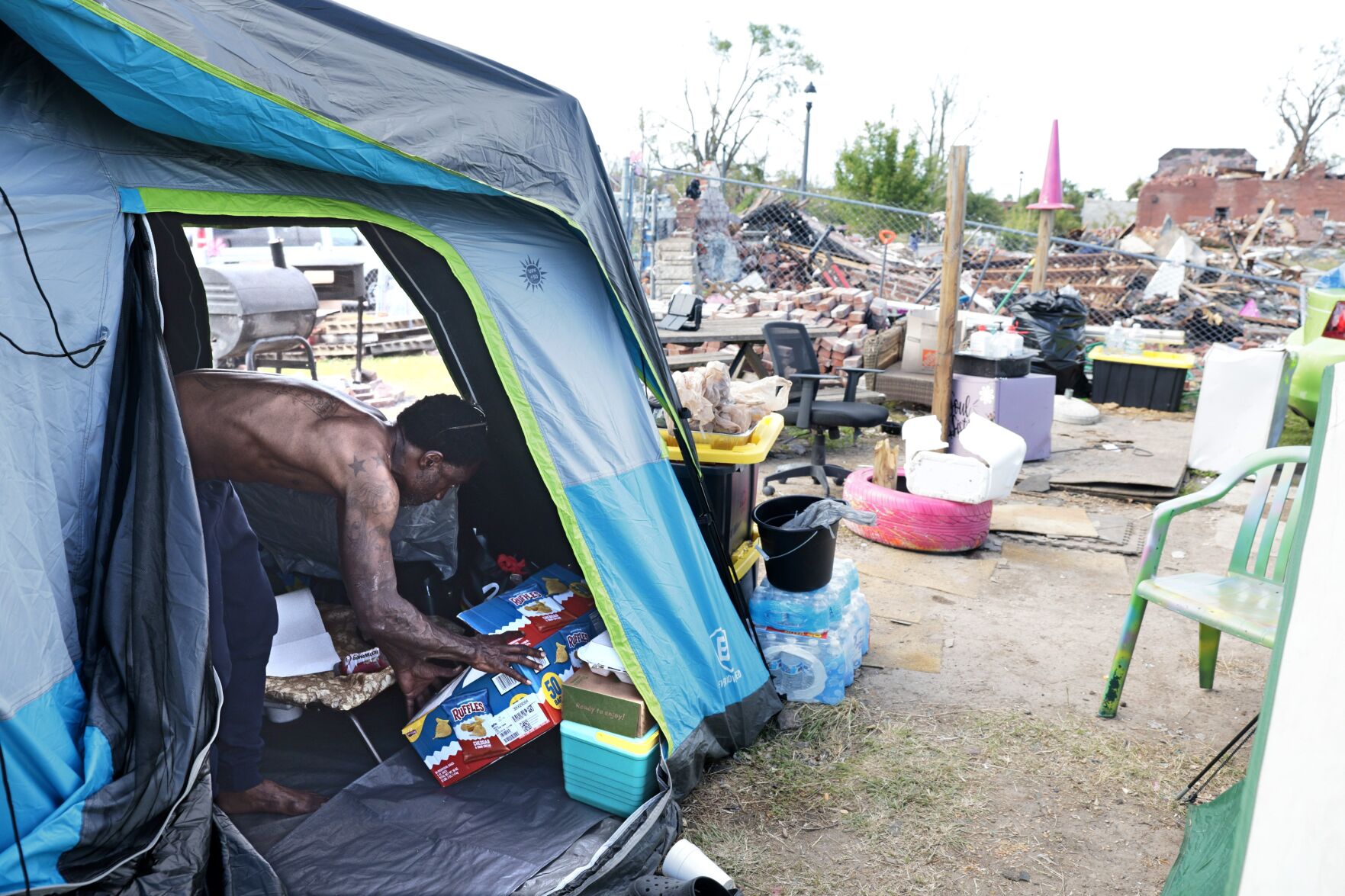 Residents vow to never leave tornado-ravaged property